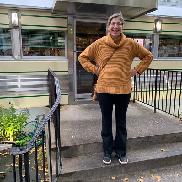 Meet your Posher, Jacqueline - Picture 6 of 12